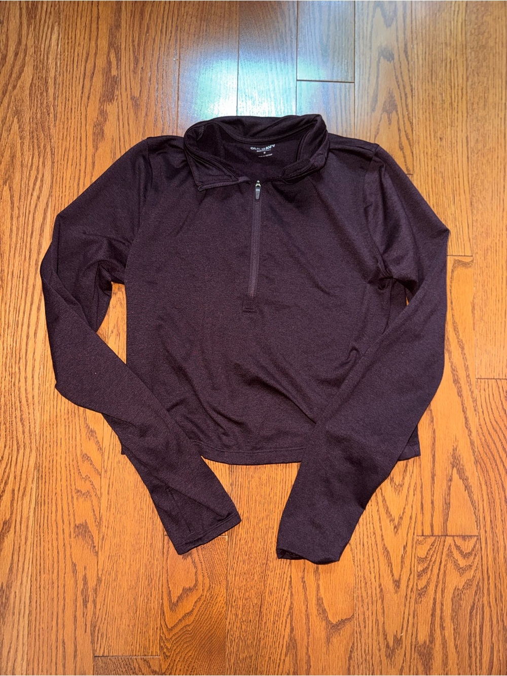 Old Navy Black Long-Sleeve Half-Zip Crop Top